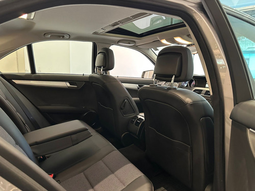 Mercedes-Benz Clase C 1.8 C200 Avantgarde B.efficiency At
