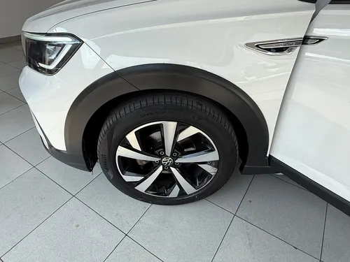 Volkswagen Nivus 1.0t Highline At