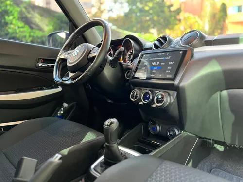 Suzuki Swift 1.2 Hybrid 2Wd
