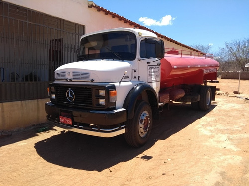 Mercedes Benz 1318