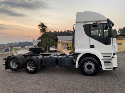 Imagem 3 de 15 de Iveco Stralis 570 380