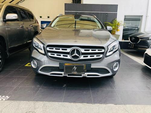 Mercedes Benz Gla 200