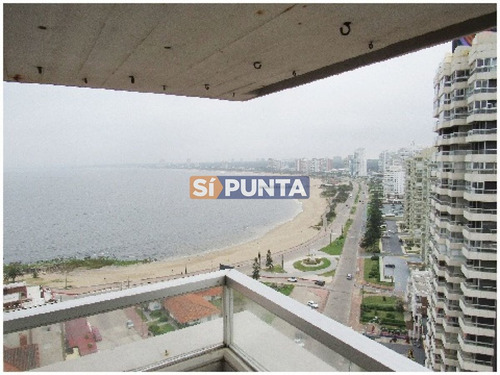 Imagen 2 de 3 de Apartamento En Peninsula, 3 Dormitorios *