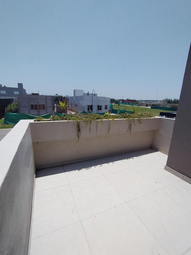 Hermosa Casa En Country Pinar Ii