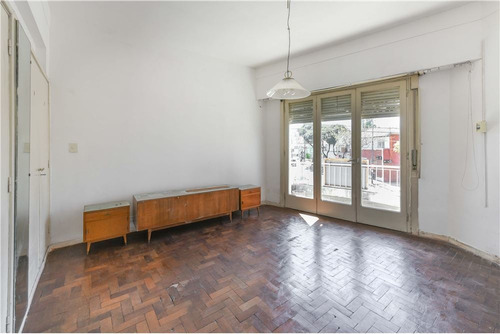 Imagen 3 de 23 de Departamento En Venta 3 Ambientes Con Dependencia