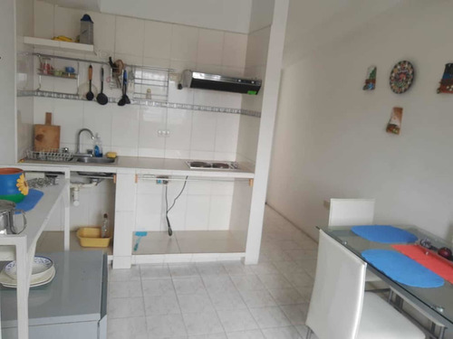 Imagen 10 de 12 de Mc Se Alquila Apartamento. Pueblo Nuevo