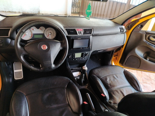 Imagem 12 de 13 de Fiat Stilo 2010 1.8 8v Sporting Flex 5p
