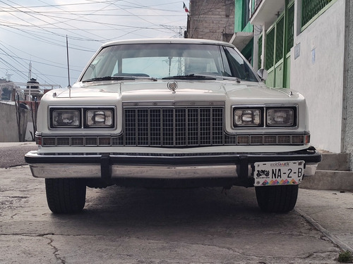 Dodge Dart 82 Clasico