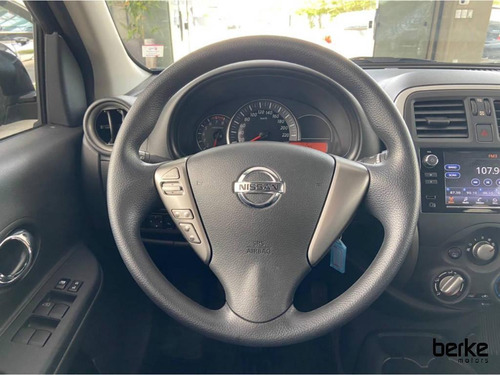 Nissan March 1.6 Sv