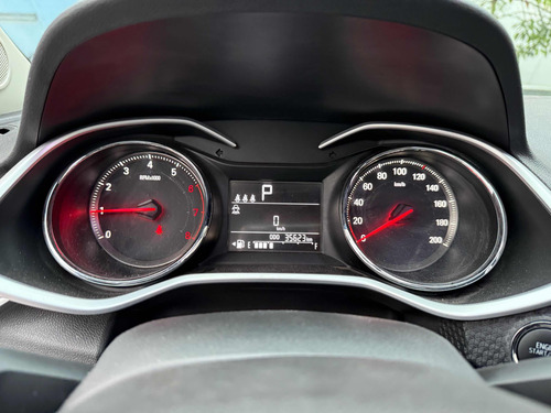 Chevrolet Onix 1.0T Premier Red Line At