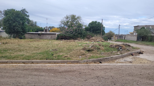 Se Vende Lote Esquina En Saldán