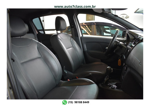 Renault Sandero Sandero 1.6 12V SCE FLEX STEPWAY ICONIC X-TRONIC