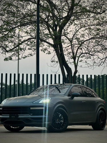 Porsche Cayenne 4.9 Turbo At