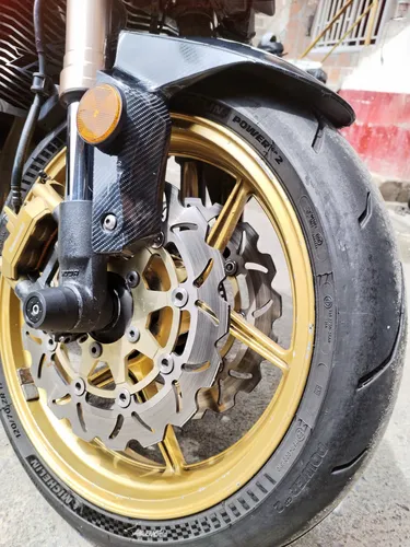 Kawasaki Z1000, Como Nueva, Varios Extras...