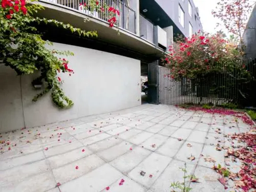 Dúplex Con Patio 2d+ 2b+ Est + Bd (99192)