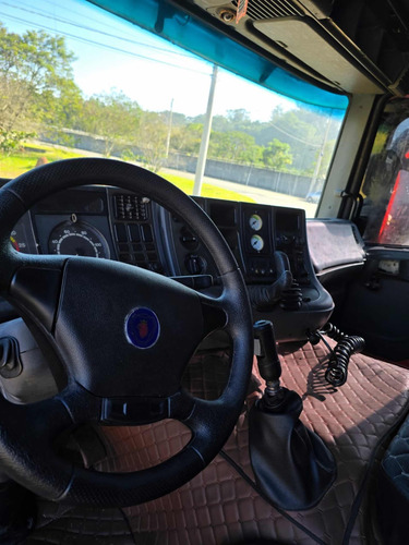 Carreta Porta Container E Cavalo Mecânico Scania