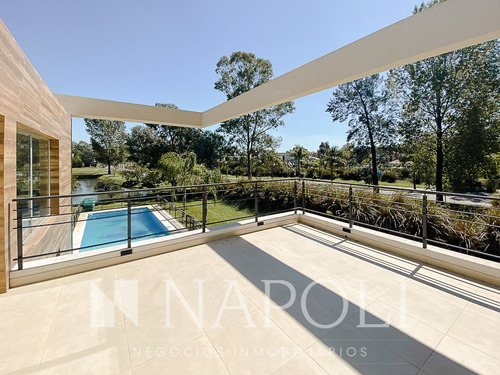 Imagen 9 de 14 de Venta De Impecable Casa A Estrenar, En Terralagos Canning