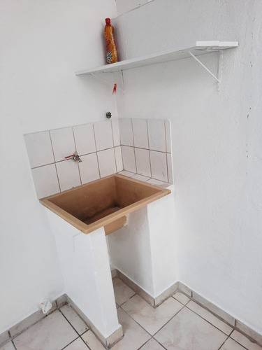 Imóvel Com 3 Casas No Terreno