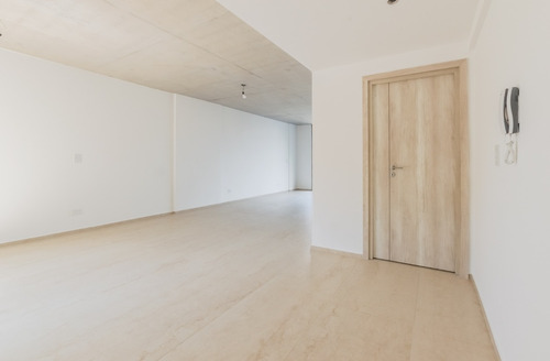 Imagen 19 de 26 de Departamento De 2 Ambientes A Estrenar En Monte Castro