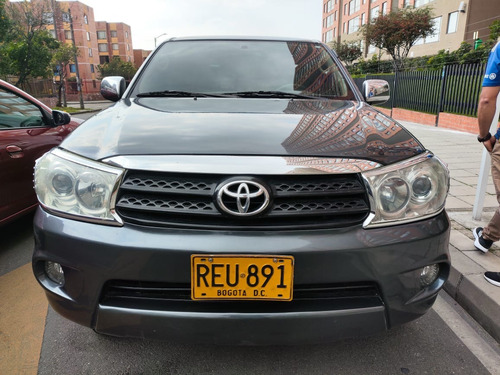 Toyota Fortuner 2.7l 4x4