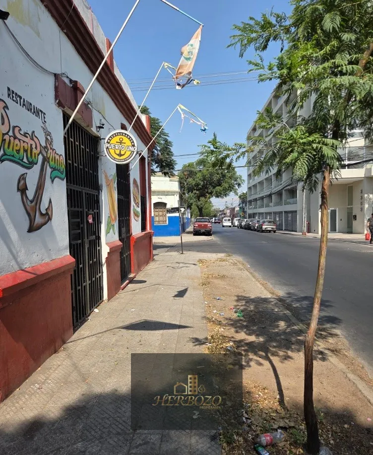 Imagen 3 de 14 de Casa Esquina 250 Mts Con Patente Comercial En Venta Santiago