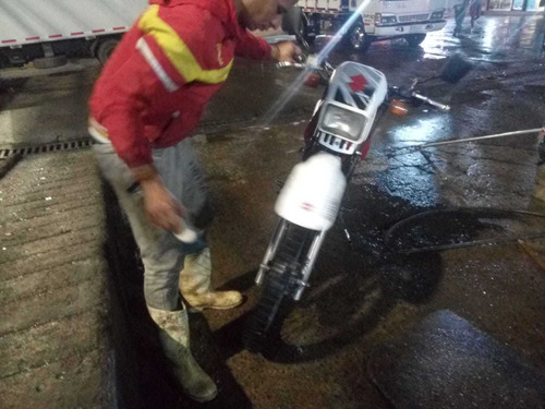 Susuky Dr 200 Modelo 2012