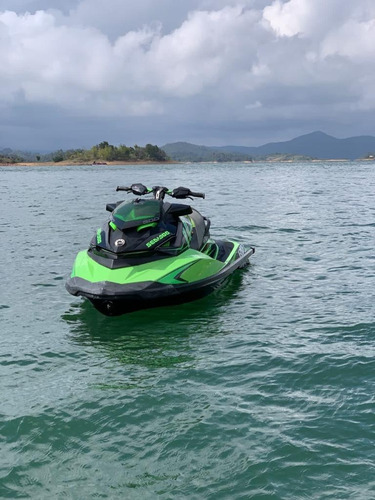 Imagen 2 de 12 de Sea Doo Rxp 300 2020