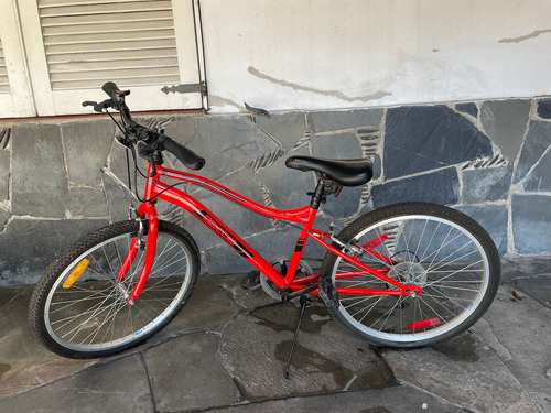 Bicicleta Baccio Alpina R24 - Roja Usada