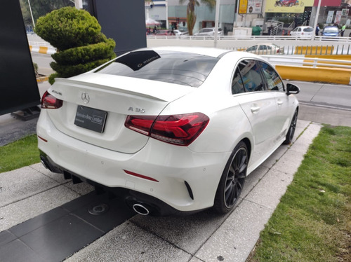 Imagen 6 de 13 de Mercedes Benz A35 Sedan 2020