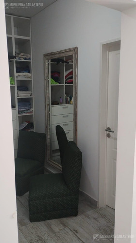 Casa En Venta En Barrio Santa Elisa - Pilar Del Este