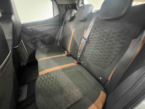 Renault Kwid 1.0 12V SCE FLEX OUTSIDER MANUAL
