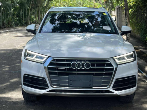 Audi Q5 Premium Plus