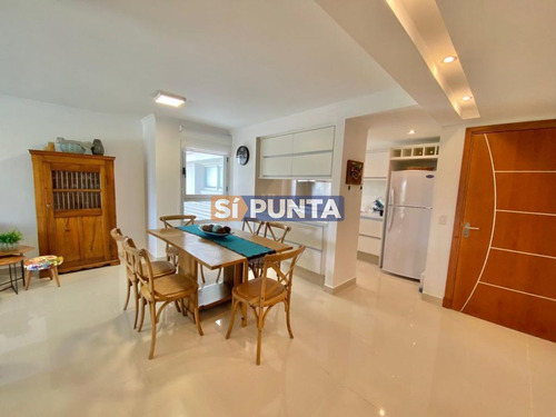 Imagen 4 de 17 de Venta De Apartamento De 2 Dormitorios En Miami Boulevard Punta Del Este