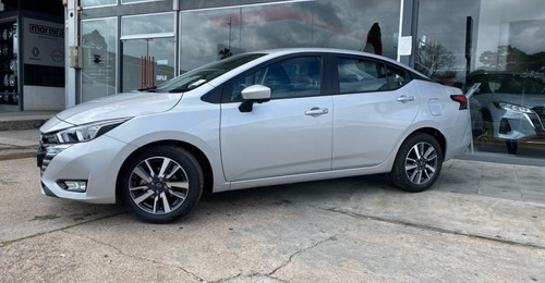 Nissan Versa 1.6 Advance