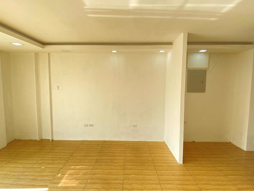Imagen 8 de 13 de Local En Alquiler Nueva Barcelona Av Costanera Cc Puente Real