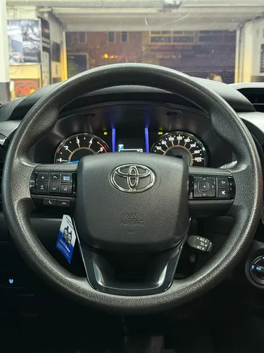 Toyota Hilux 2.8l