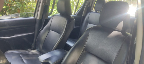Toyota Hilux 2.8 Tdi Std Cab. Dupla 4x4 4p