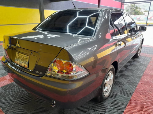 Imagen 5 de 15 de Mitsubishi Lancer Glx Sistema De Gas Activo