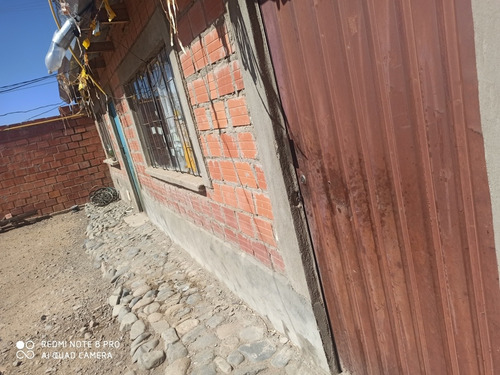 Imagen 5 de 7 de Casa En Venta 6 Cuártos Muy Bien Ubicada