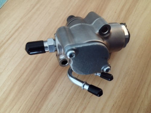 Bomba De Gasolina De Alta Precion De Mazda Cx7 2.3 Turbo (Usado)