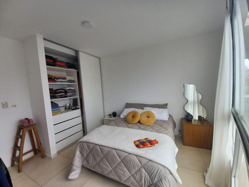 Venta Departamento 2 Amb. En Parque Chas Con Cochera