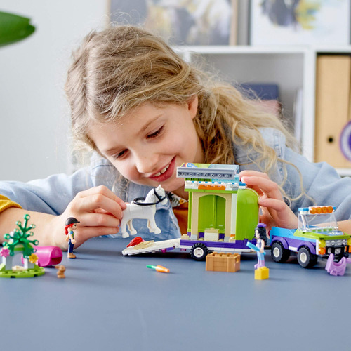 Lego Kit De Construcción Friends (216 Elementos): Remolque Del Caballo De Mia (41371)