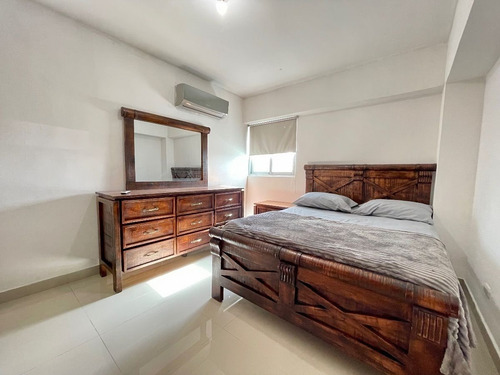 Apartamento Estudio Amueblado Con Balcon