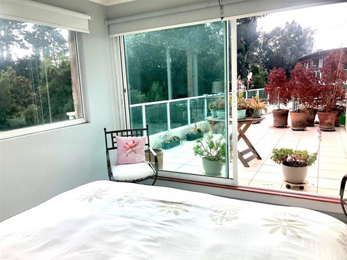 Departamento En Venta De 4 Dorm. En Santo Domingo
