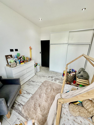Casa En Venta En Santa Rita Canning San Vicente