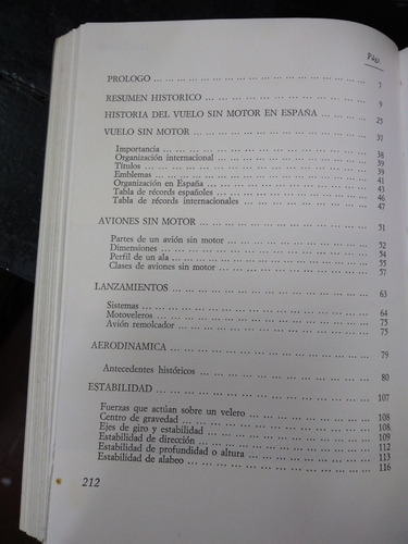 Vuelo Sin Motor De Manuel Guisado