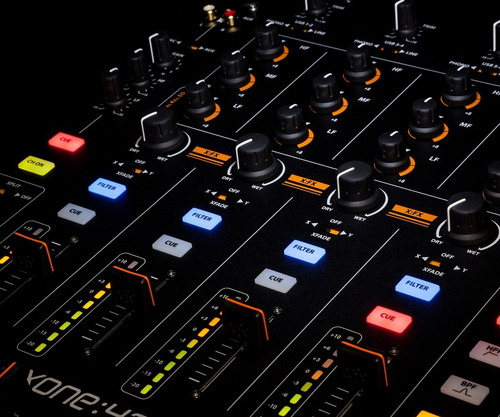 Consola Allen & Heath Xone: 43c