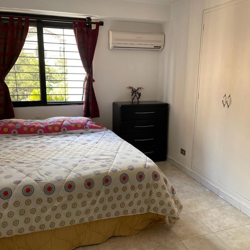 Imagen 7 de 14 de En Venta Apartamento En La Florida