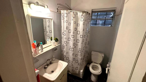 Casa En Venta - 3 Dormitorios 1 Baño - Cochera - 1.417mts2 - Parque Leloir, Ituizangó