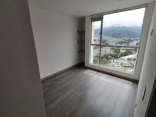 Imagen 5 de 16 de Apartamento En Arriendo Avenida Kevin Angel 279-19999